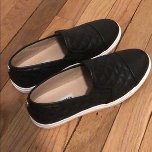 Like new Steve Madden Zaander Shoe